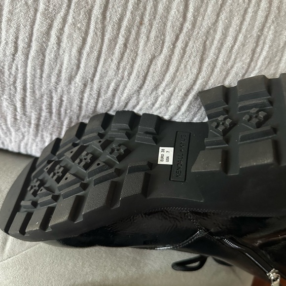 Kendall & Kylie Black Lace-Up Combat Boots - Picture 3 of 4